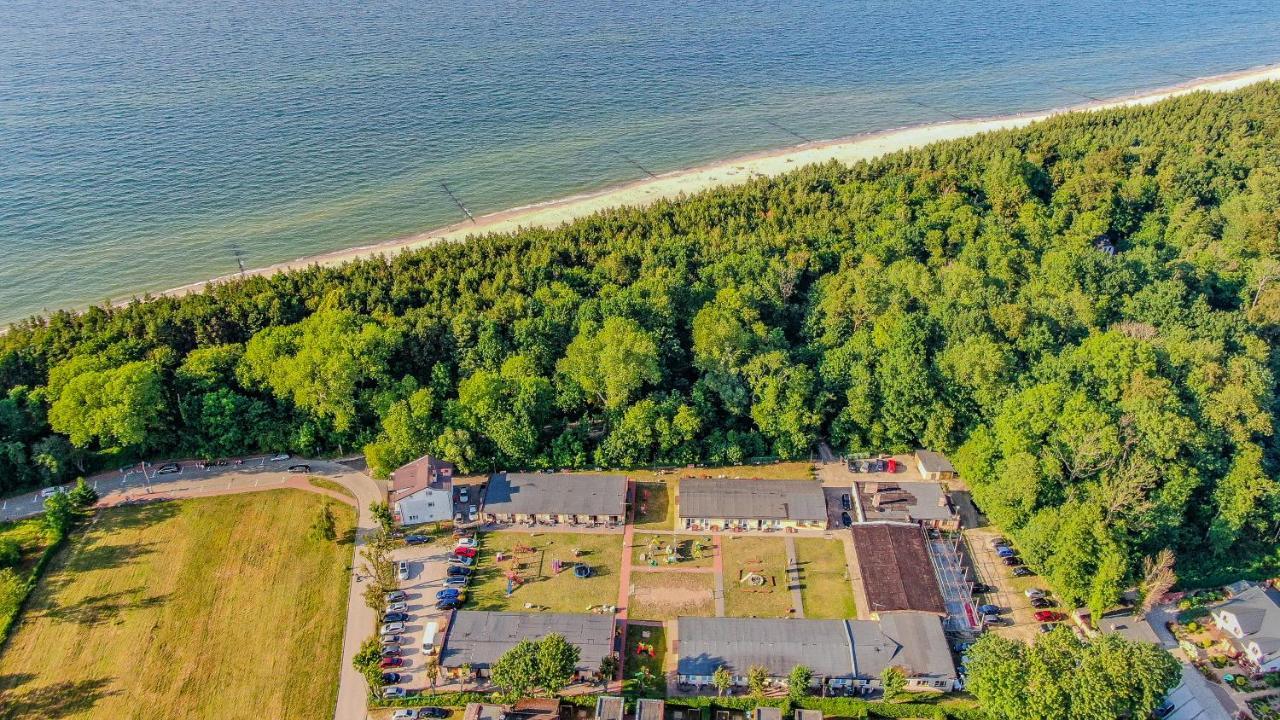 Osrodek Rodzinny "Pod Wydmami" Przy Plazy , Plac Zabaw , Rowery Sarbinowo Exterior photo