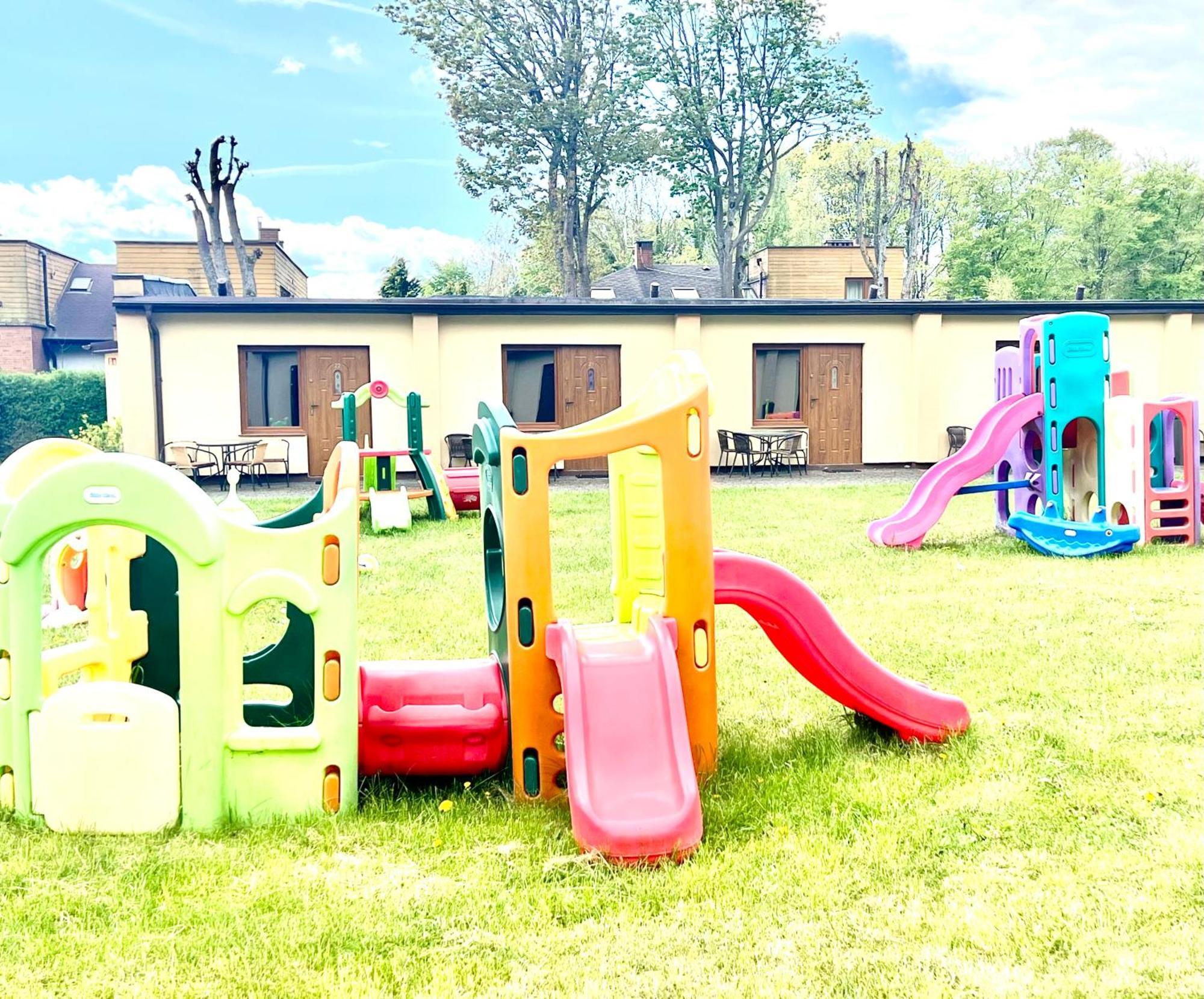 Osrodek Rodzinny "Pod Wydmami" Przy Plazy , Plac Zabaw , Rowery Sarbinowo Exterior photo