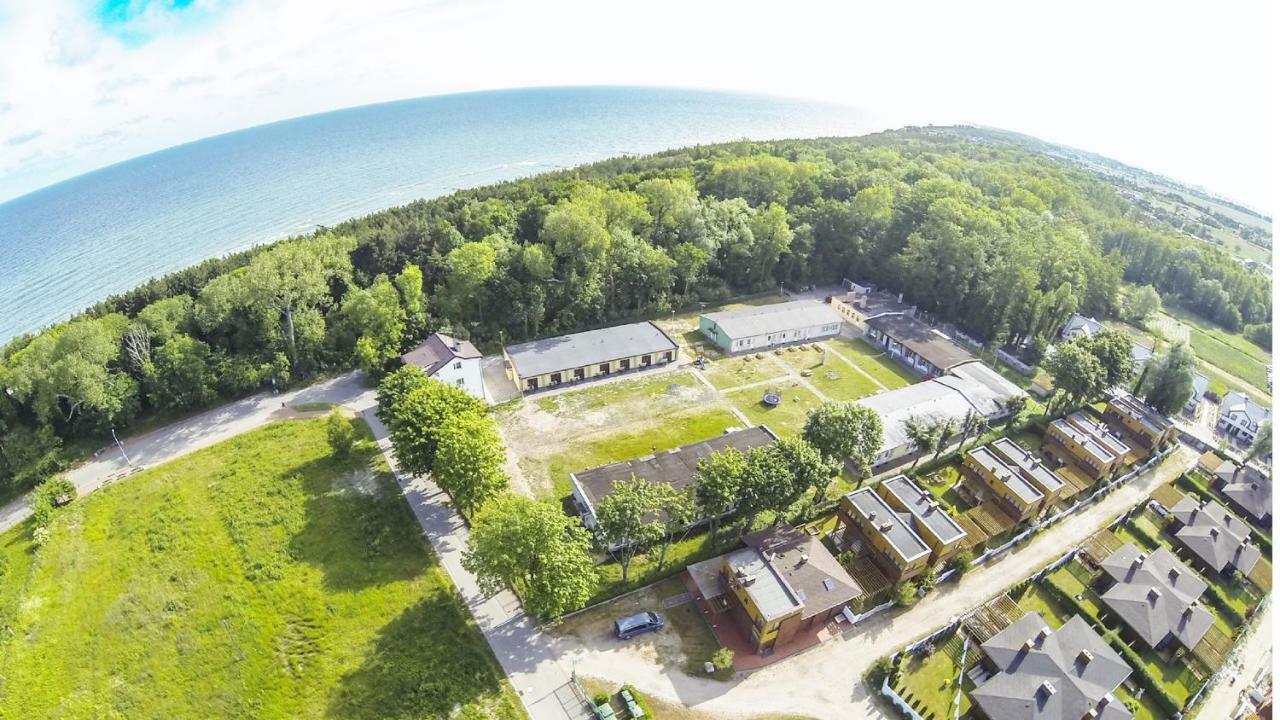 Osrodek Rodzinny "Pod Wydmami" Przy Plazy , Plac Zabaw , Rowery Sarbinowo Exterior photo
