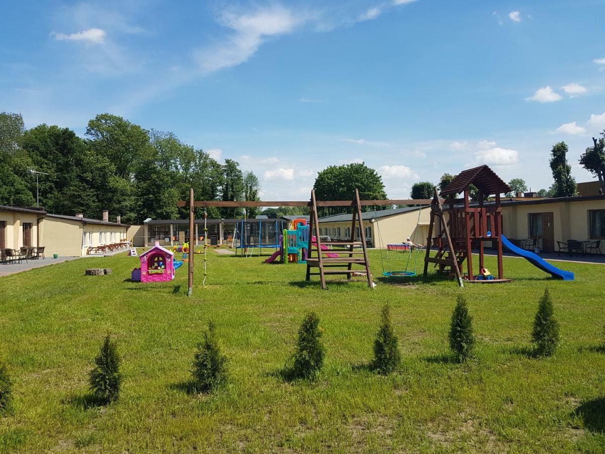 Osrodek Rodzinny "Pod Wydmami" Przy Plazy , Plac Zabaw , Rowery Sarbinowo Exterior photo